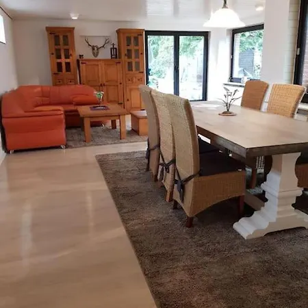 Appartement 3-zimmer / Wlan / Garten / Parkplatz *